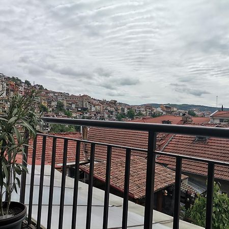 Аврамов Дом - Етаж От Къща Apartment Veliko Tarnovo Ngoại thất bức ảnh