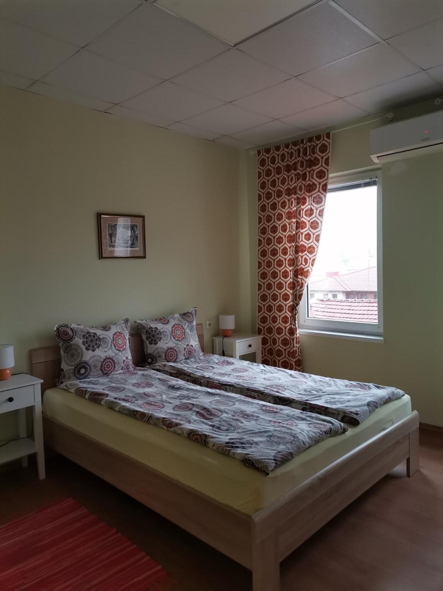 Аврамов Дом - Етаж От Къща Apartment Veliko Tarnovo Ngoại thất bức ảnh